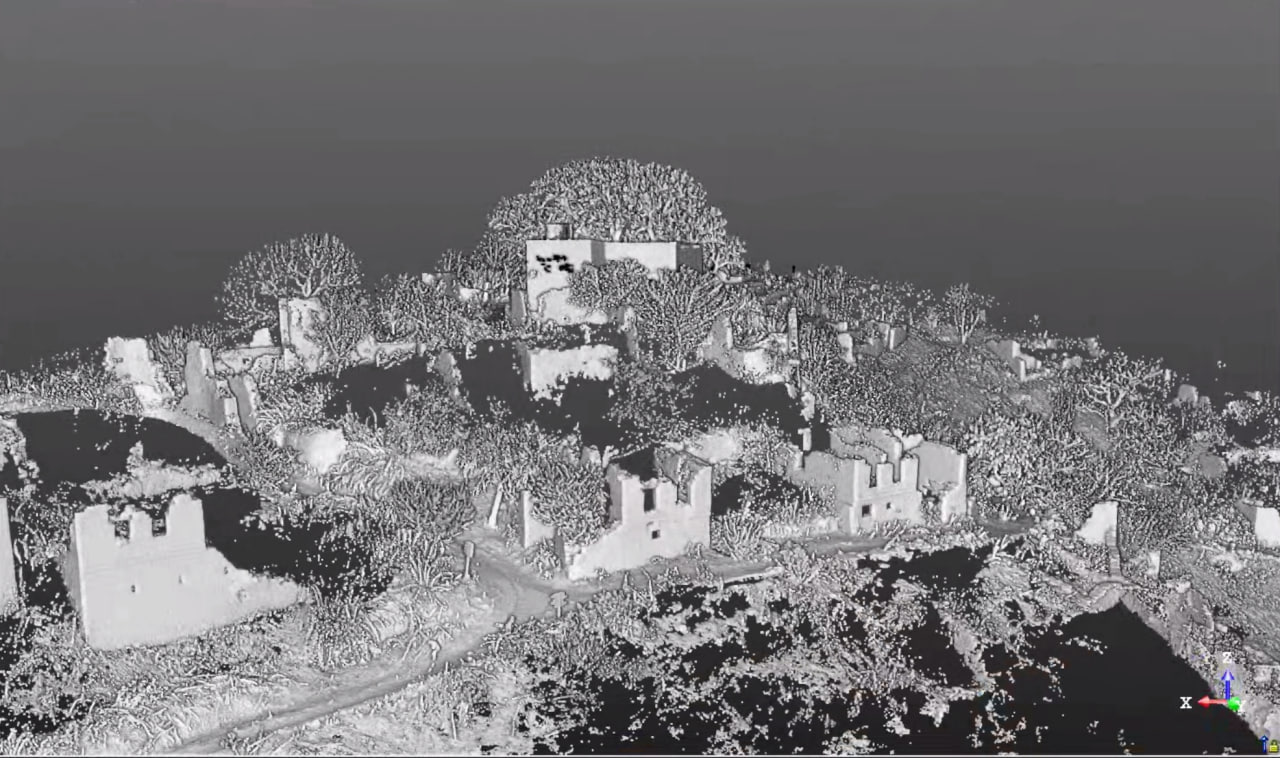 Лазерное сканирование и фотограмметрия Кала-Корейш: Задача: оцифровать древний посёлок на вершине горы, кадр 1