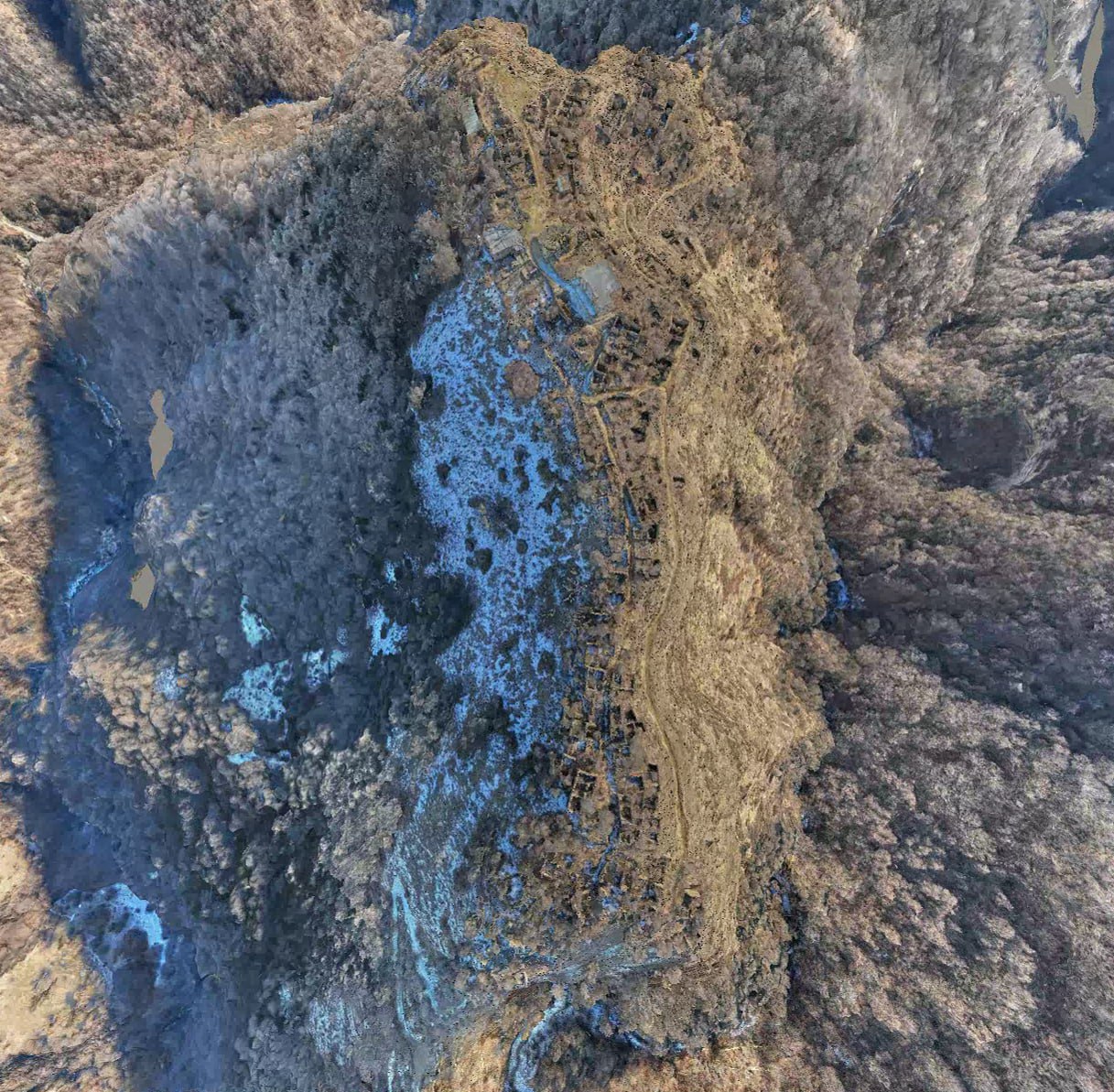 Лазерное сканирование и фотограмметрия Кала-Корейш: Полевые работы: 2,5 дня на перепаде высот, кадр 1
